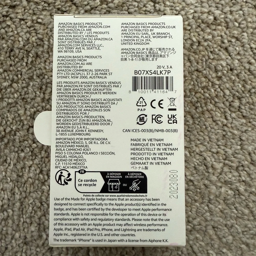 NWT! Amazon Basics - USB-C to Lightning Silver Braided Cable, 6ft